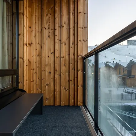Le Lingonberry D6 Ski-in Ski-out By Aavalevi Apartamento Levi
