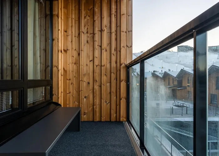 Le Lingonberry D6 Ski-in Ski-out By Aavalevi Daire Levi